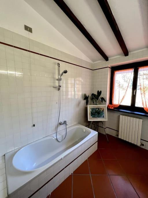 Apartment In Villa La Carruba Rivergaro Εξωτερικό φωτογραφία